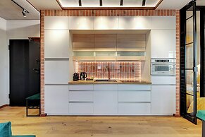 Doki Living & Foodhall by Downtown Apartments