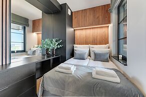 Doki Living & Foodhall by Downtown Apartments