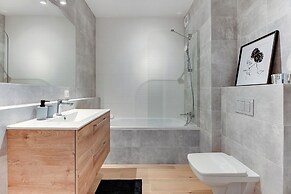 Doki Living & Foodhall by Downtown Apartments