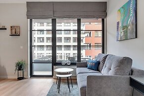 Doki Living & Foodhall by Downtown Apartments