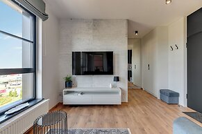 Doki Living & Foodhall by Downtown Apartments