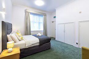London Gatwick Inn