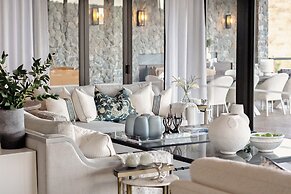 Jumeirah Thanda Safari