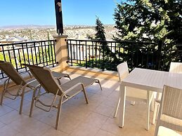 Perfect Getaway for 2 With Shared Pool