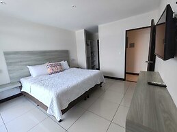 Puerto Azul Residences