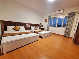 Green Co to Hotel