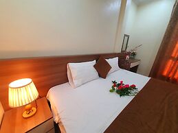 Green Co to Hotel