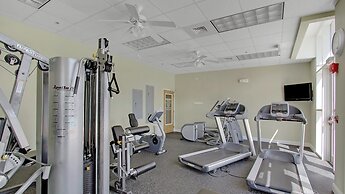 Prime Gulf View Condo Near top Attractions, Dining, & Beach Fun!