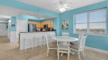 Prime Gulf View Condo Near top Attractions, Dining, & Beach Fun!
