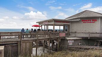 Prime Gulf View Condo Near top Attractions, Dining, & Beach Fun!