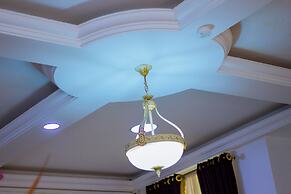 Grand Pallazo Hotel and Suites