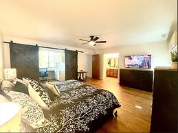 Coyote Hollow in the Pines