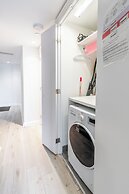 Yorkville Express Stays