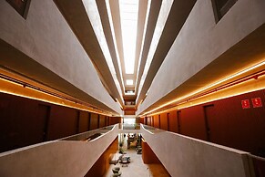 Setai Yacht Luxury - by Almare