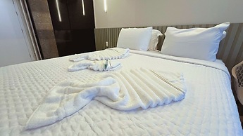 Setai Yacht Luxury - by Almare