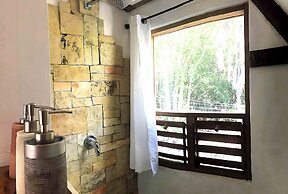 Kin Resort Lodge