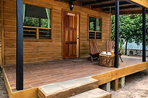 Kin Resort Lodge