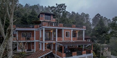 Lazy Hills by Xplore Indo