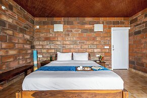 Lazy Hills by Xplore Indo