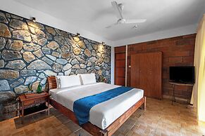 Lazy Hills by Xplore Indo