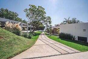 Luxury Bungalow Lake view Cajititlan