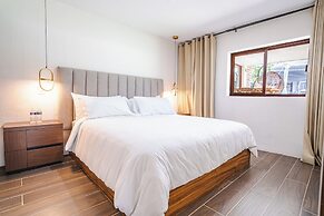 Luxury Bungalow Lake view Cajititlan