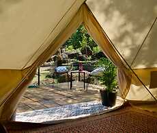 Taanah Hotel & Glamping