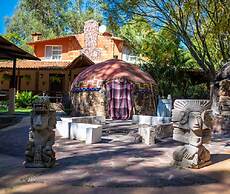 Taanah Hotel & Glamping