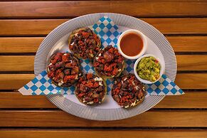 PLAYA VIKINGOS TEQUESQUITENGO