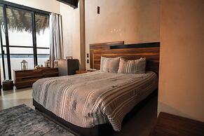 PLAYA VIKINGOS TEQUESQUITENGO