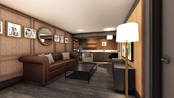 The Trail Hotel