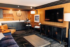 The Trail Hotel