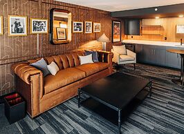 The Trail Hotel
