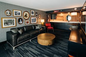 The Trail Hotel