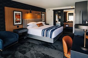 The Trail Hotel