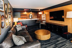 The Trail Hotel