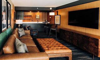 The Trail Hotel
