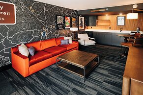 The Trail Hotel