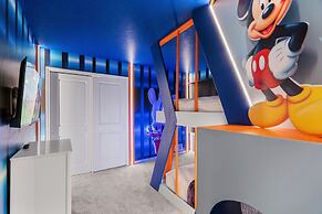 Ultimate 10 Bed Luxury Retreat With Epic Playroom