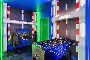 Ultimate 10 Bed Luxury Retreat With Epic Playroom