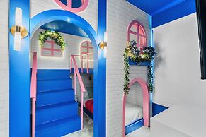 Ultimate 10 Bed Luxury Retreat With Epic Playroom