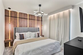 Ultimate 10 Bed Luxury Retreat With Epic Playroom