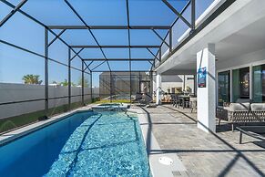 Ultimate 10 Bed Luxury Retreat With Epic Playroom