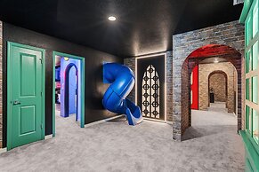 Ultimate 10 Bed Luxury Retreat With Epic Playroom