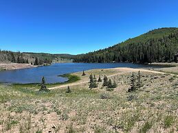 Moore's Old Pine Inn