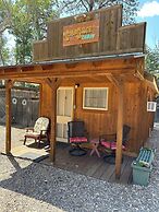 Moore's Old Pine Inn