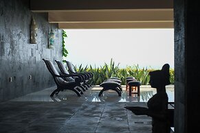 Abhayagiri - Sumberwatu Heritage Resort