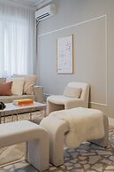 Loggia & Luxe 5BR Penthouse in Universitatii Area