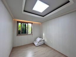 Hermen House in Jeju