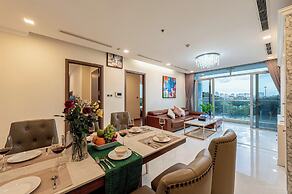 Apartment in Landmark-Vinhome.CTP by Yen